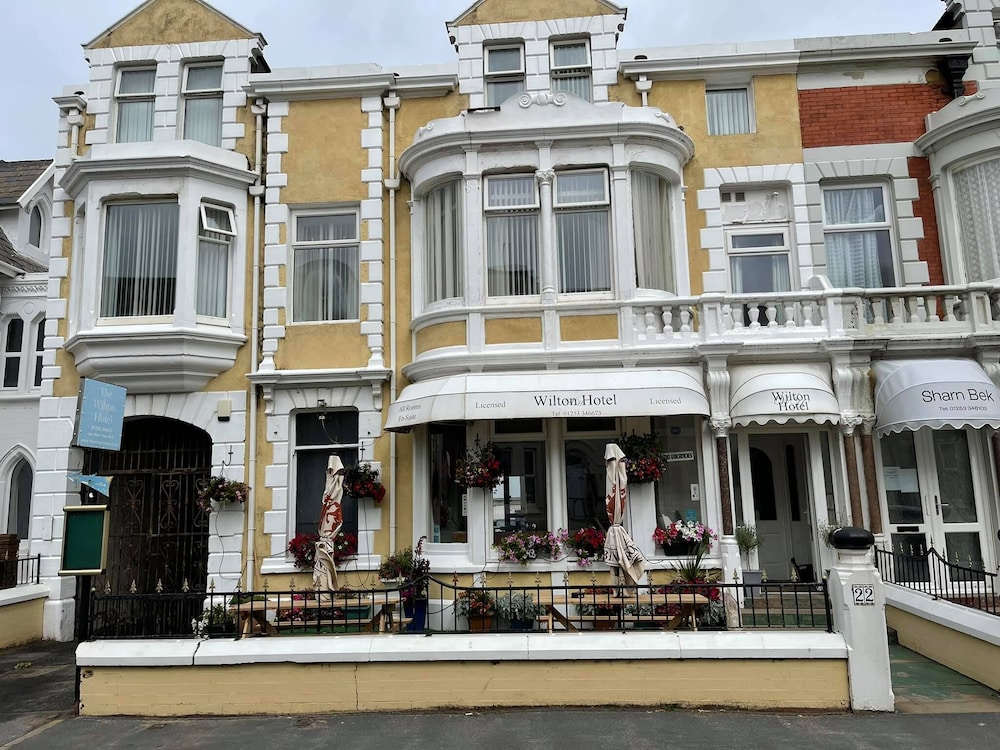 The Wilton Hotel 1/50