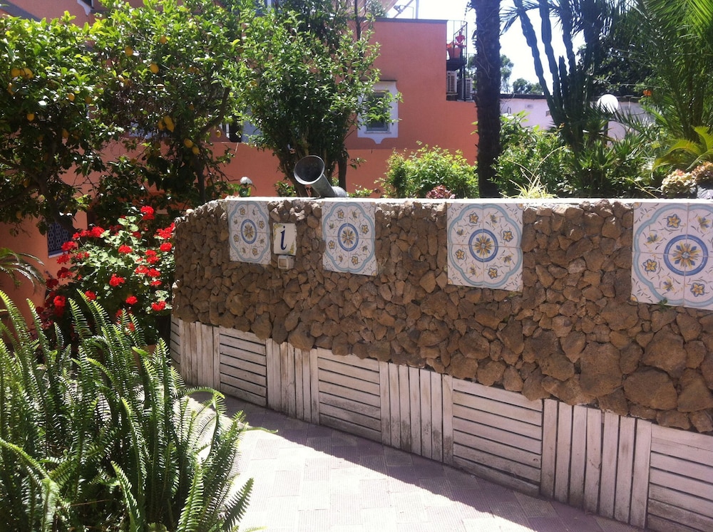 Hotel Tirreno Residence 12/50