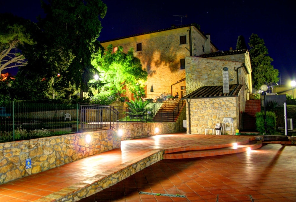 Albergo Villa Rioddi 45/50