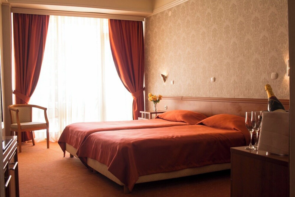 Hotel Drim 6/29