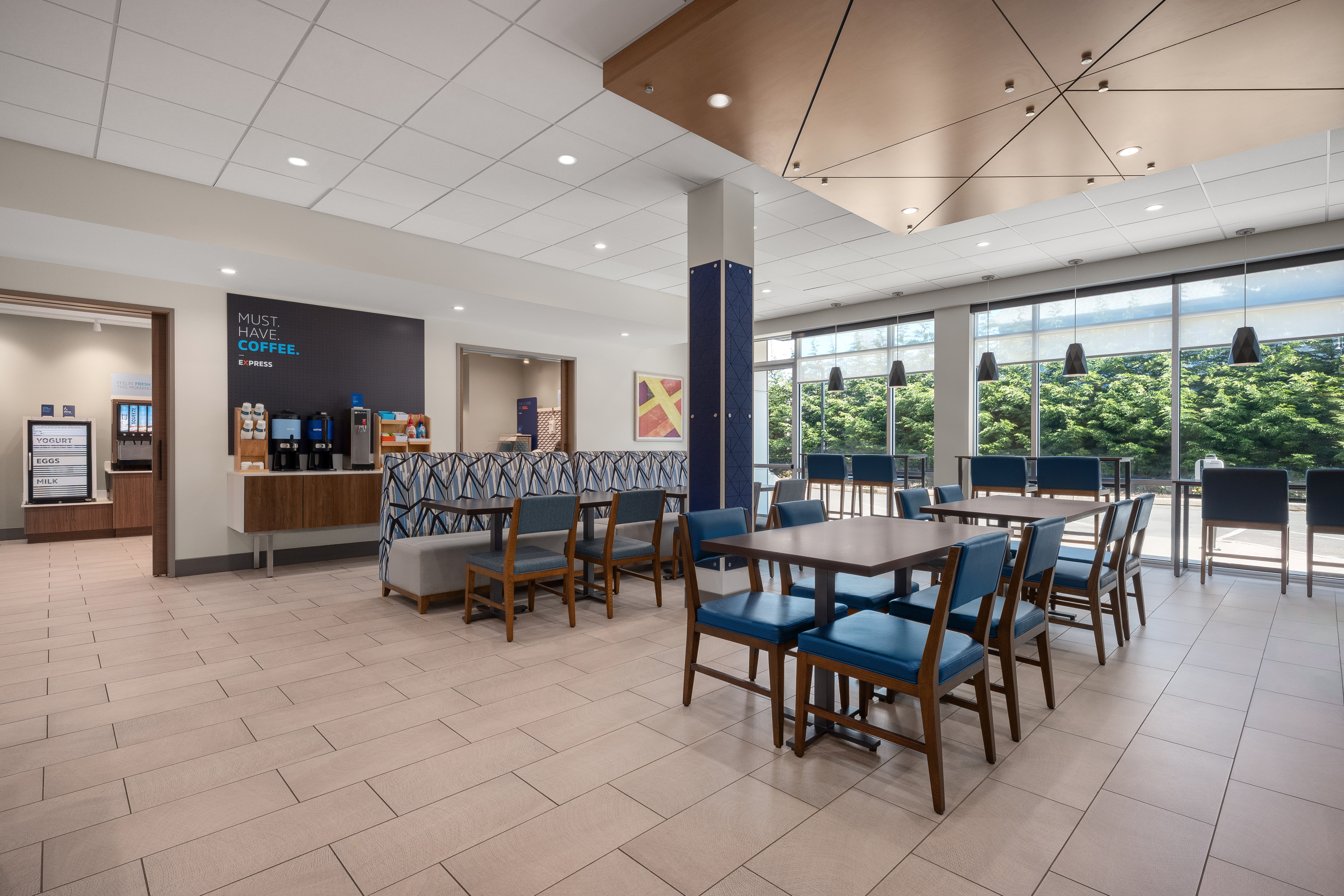 Holiday Inn Express & Suites COURTENAY - COMOX 48/63