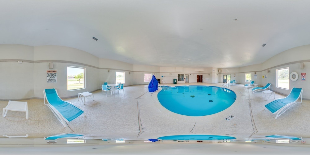 Holiday Inn Express Hotel And Suites Pauls Valley 38/70