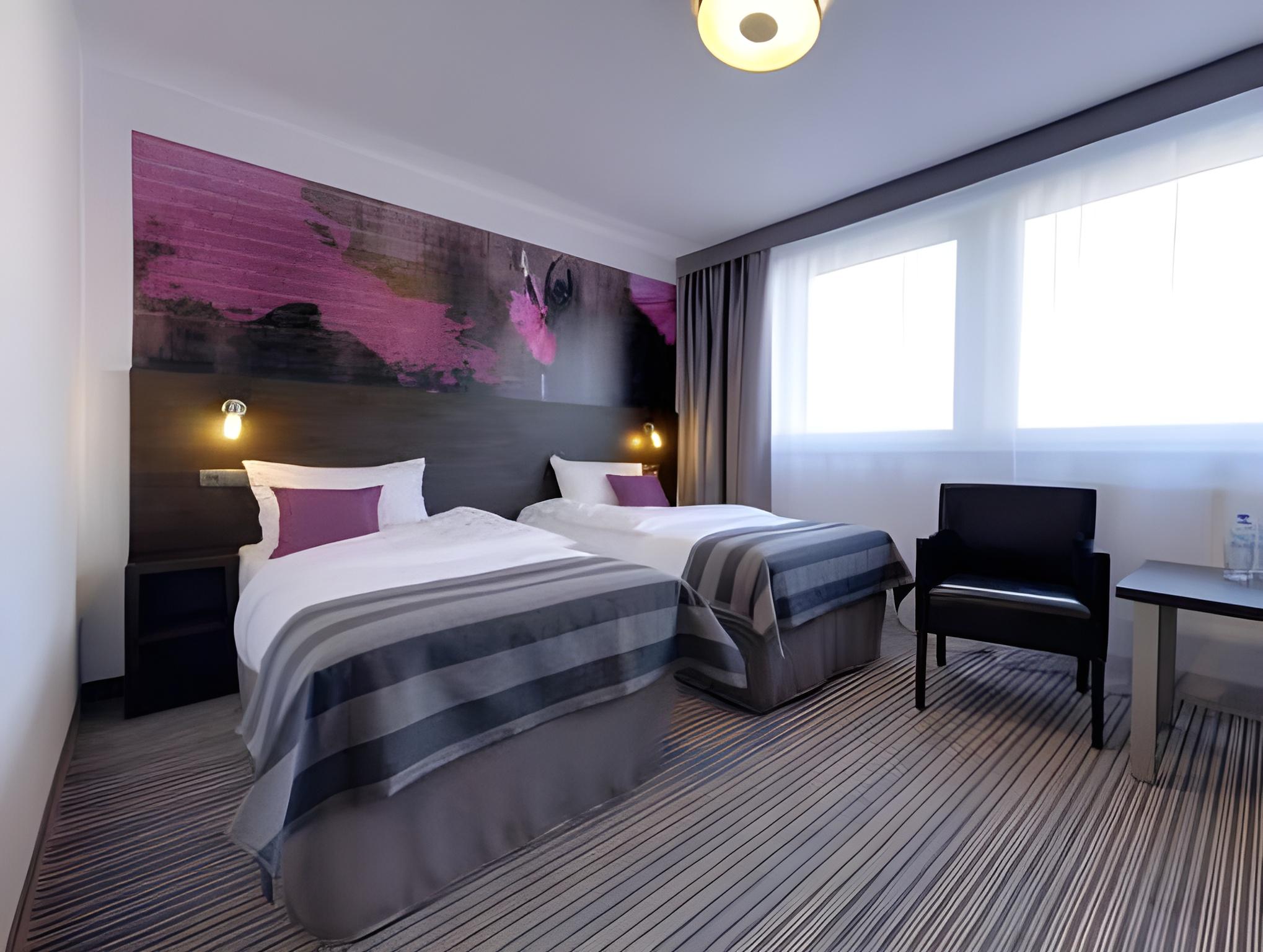FBENR Double Bedroom