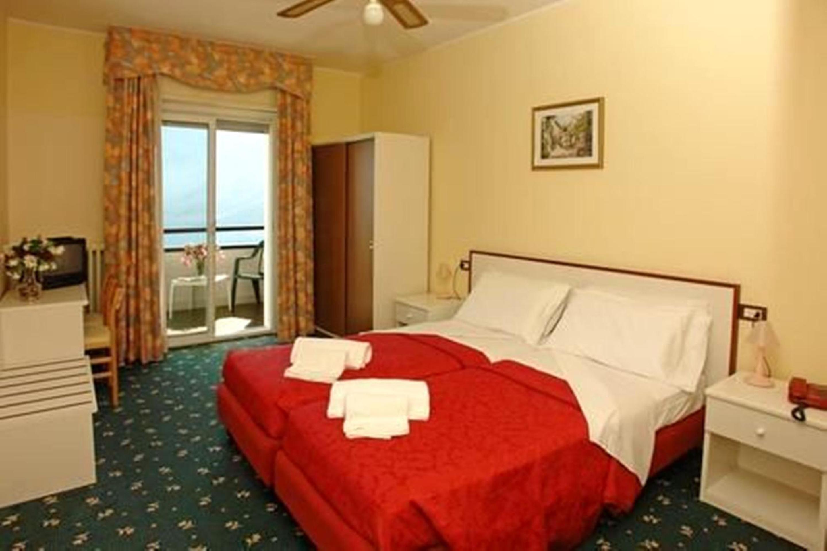 Hotel Village Bazzanega 10/50