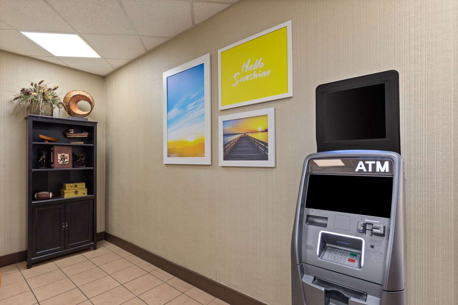 Days Inn by Wyndham Knoxville East 20/31