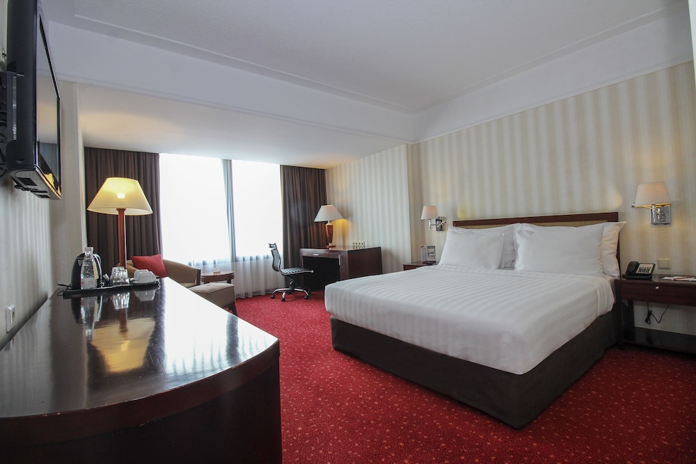 Redtop Hotel Convention Center 18/50