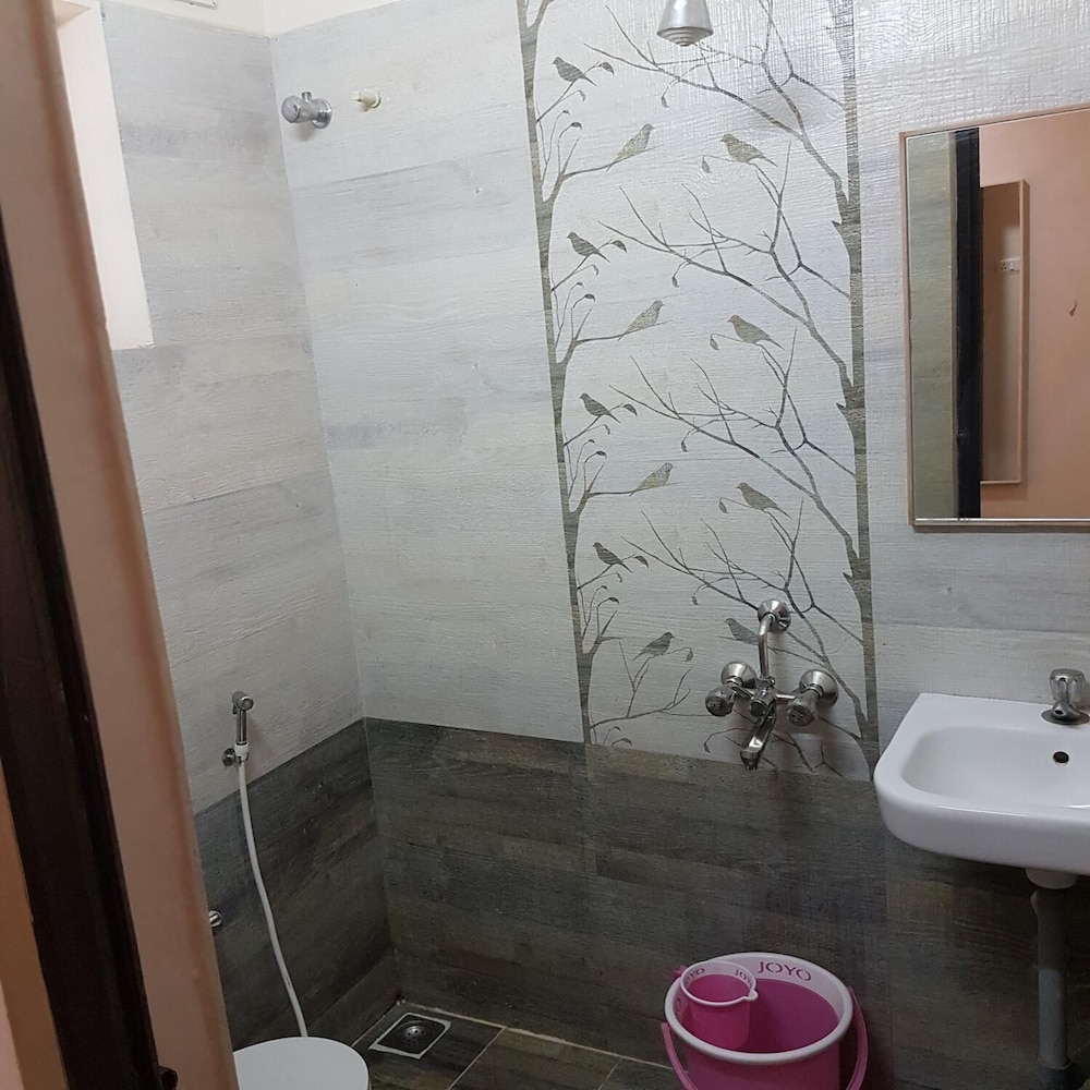 Jk Residency 30/33