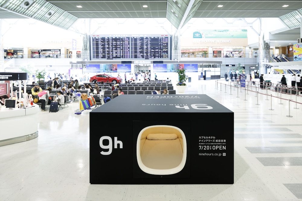 Nine Hours Narita 34/41