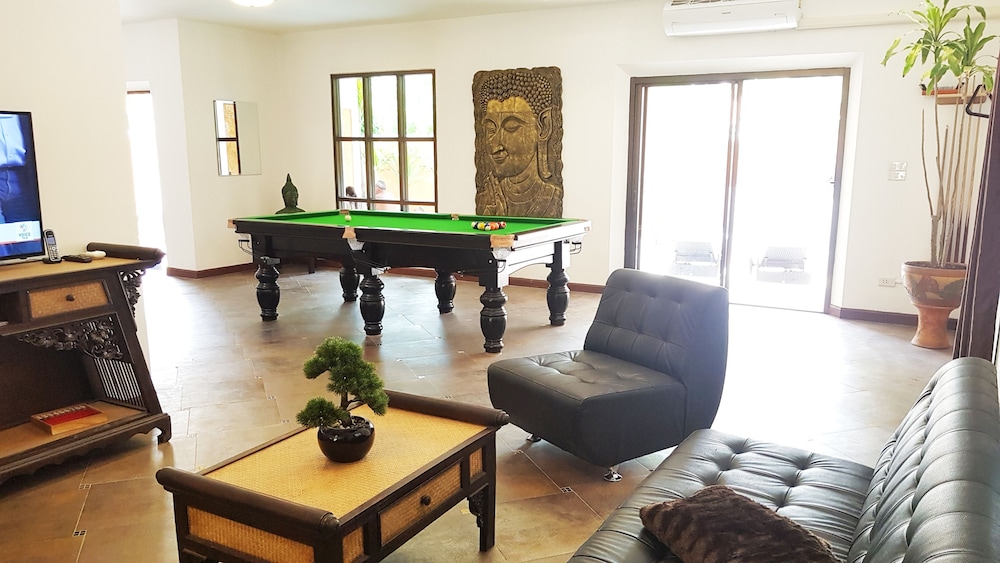 Yailand Luxury Pool Villa Pattaya 30/39