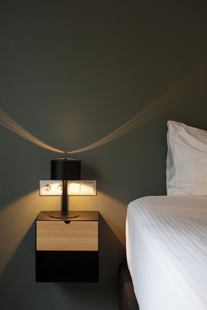 Hotel de Duif 23/50