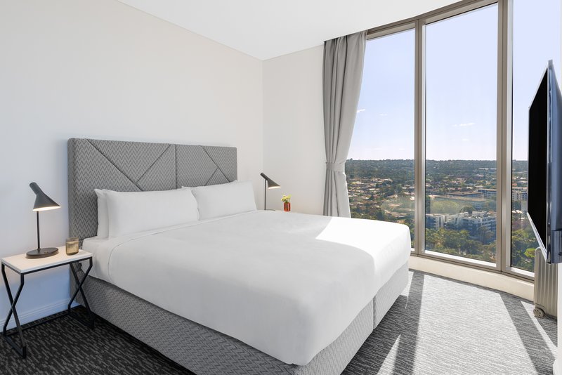 Meriton Suites George Street, Parramatta 1/8