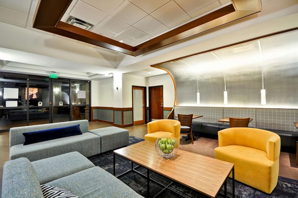 Hyatt Place Tampa Airport/Westshore 43/78