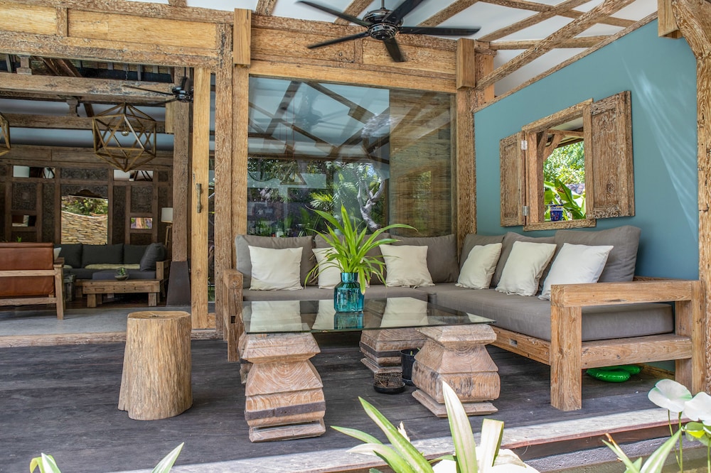 Kuno Villas 34/50