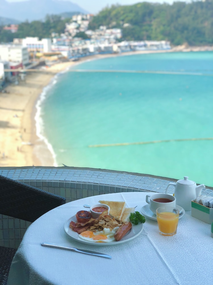 Warwick Hotel Cheung Chau 40/48