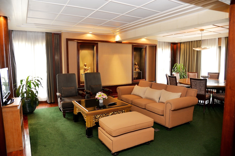 Rama Gardens Hotel 25/50