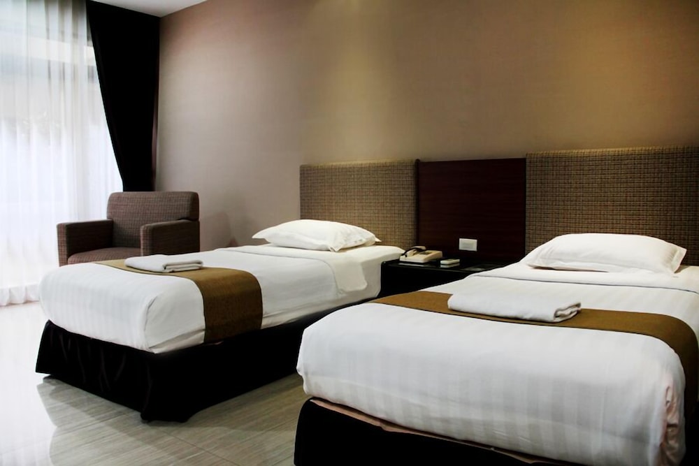 New Grand Park Hotel 20/49