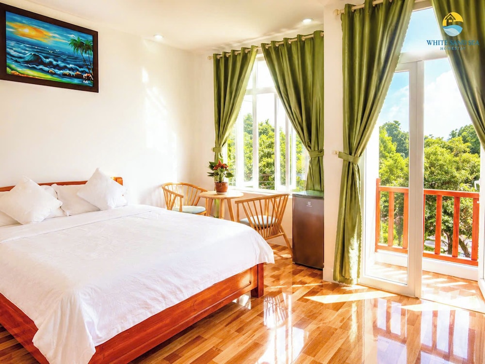 An Bang White Sand Sea Homestay 12/29