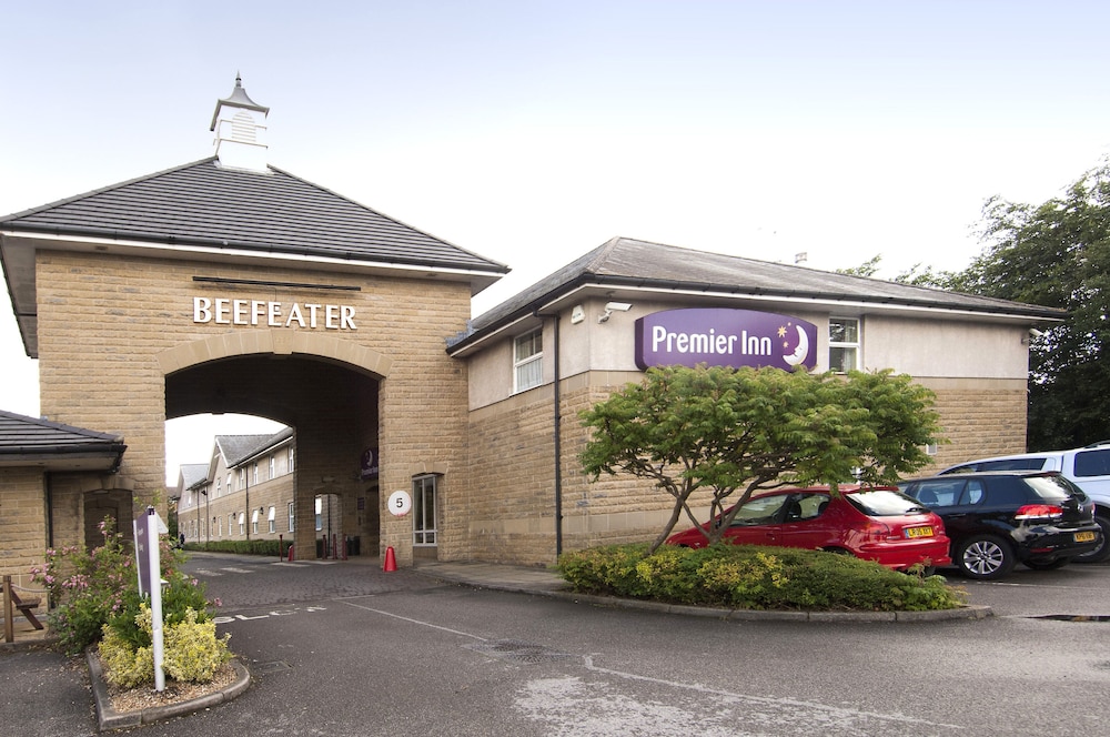 Premier Inn Leeds / Bradford Airport 36/41