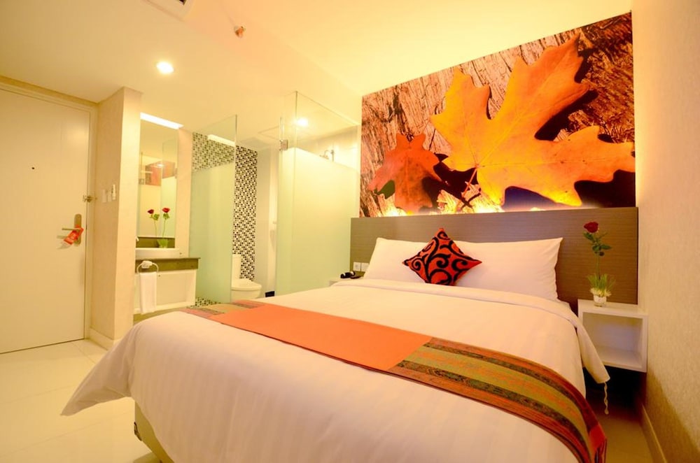 Clay Hotel Jakarta 9/29