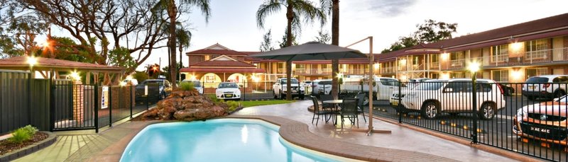 The Aberdeen Motel 2/2