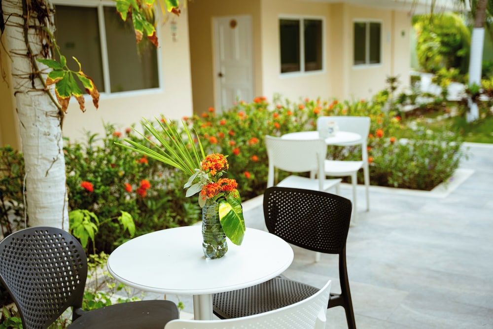 Hotel Isla Bonita 57/59