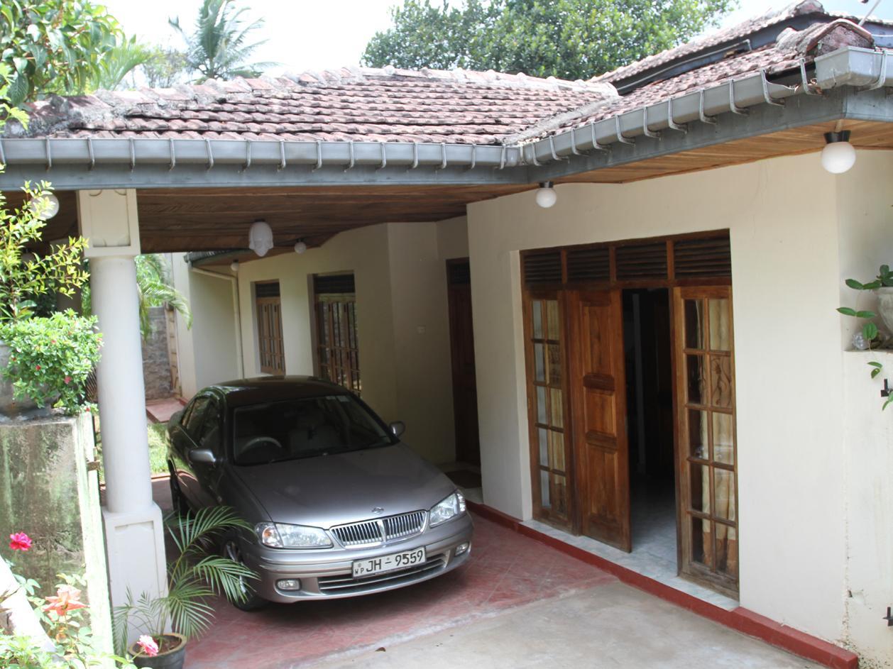 Peradeniya Rest Inn 2/16