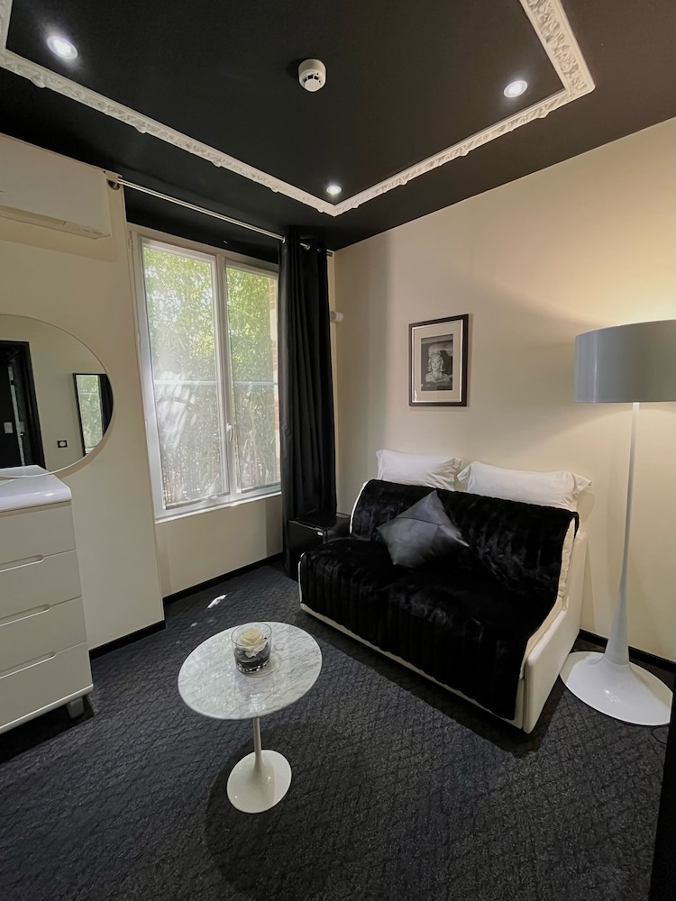 Art Hotel Rochecorbon 16/74