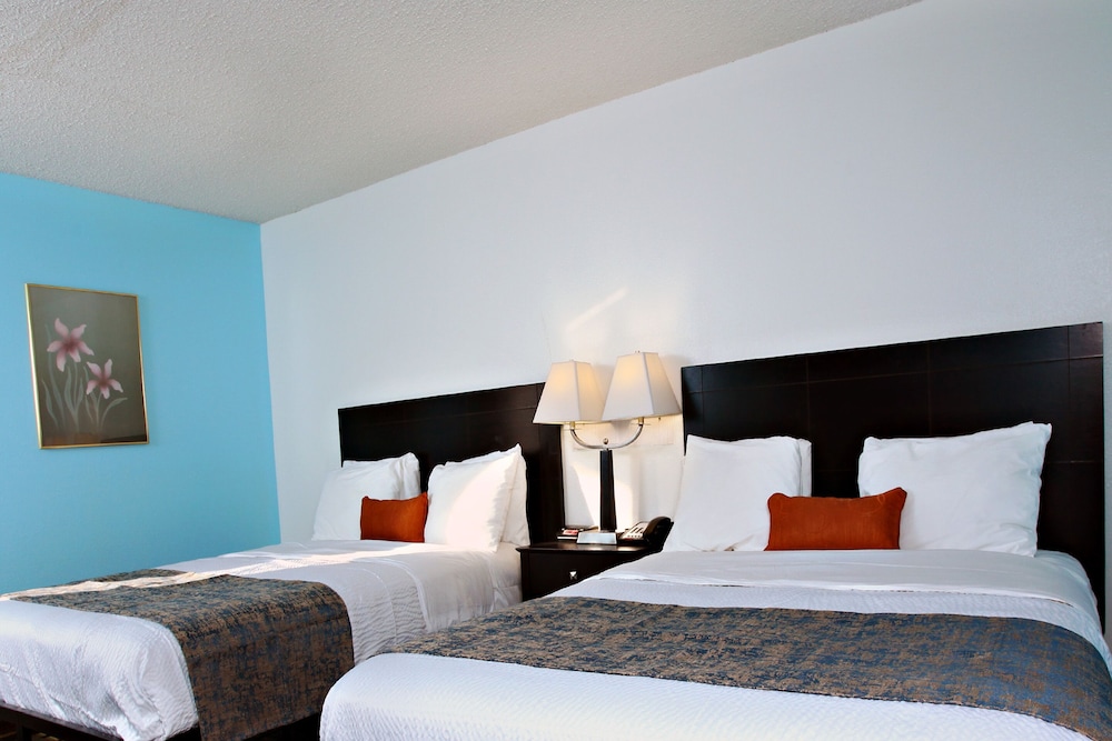 Room, 2 Queen Beds