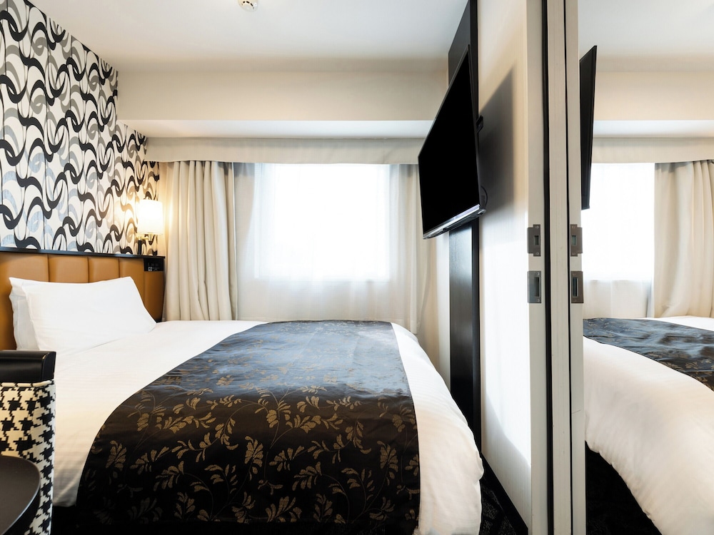 CONNECTING, SINGLE, TWIN BEDS