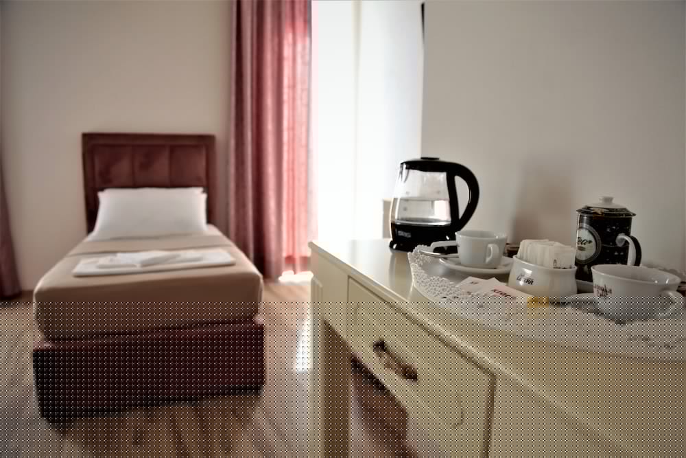 Hotel Veliera 23/70