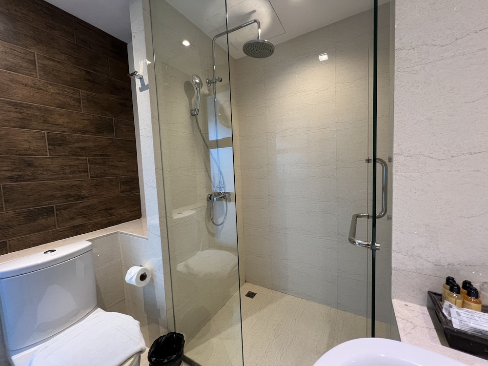 Silom Forest Exclusive Residence 55/65