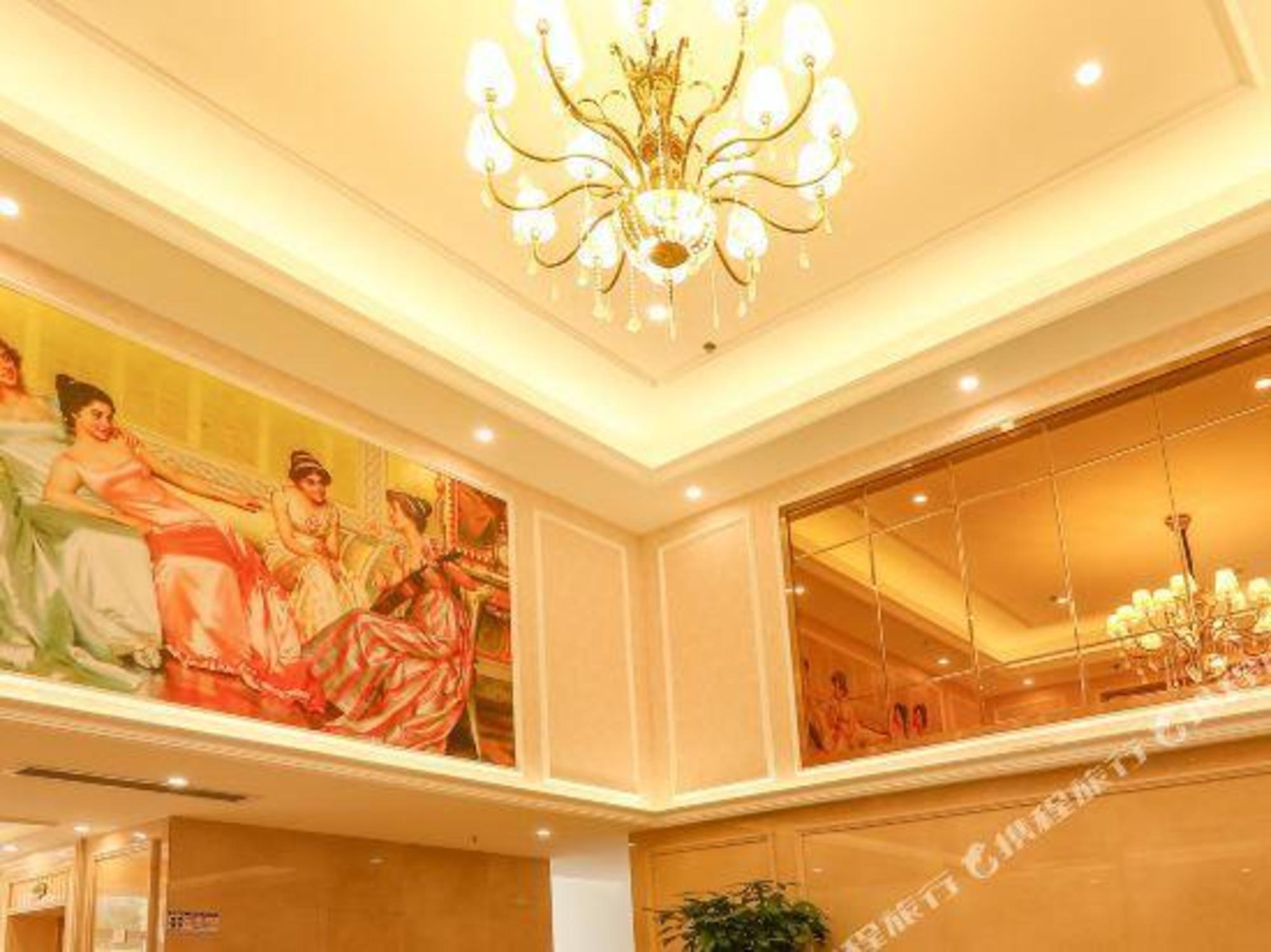Vienna Hotel (Dongguan Huanjiang Tianhong Center) 20/48