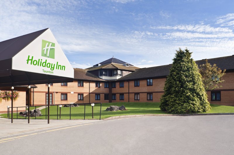 Holiday Inn Taunton 2/50