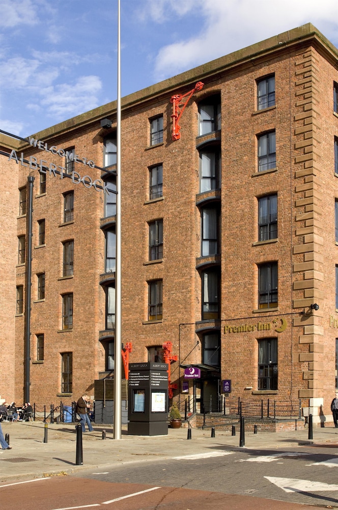 Premier Inn Liverpool City Centre (Albert Dock) in LIVERPOOL