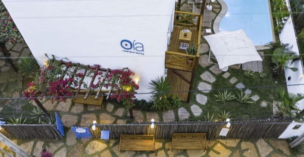 La Plage Hotel Boutique 1/24