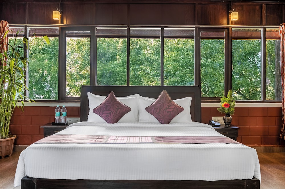 Brook Stone Villas By Rai Hospitality 18/47