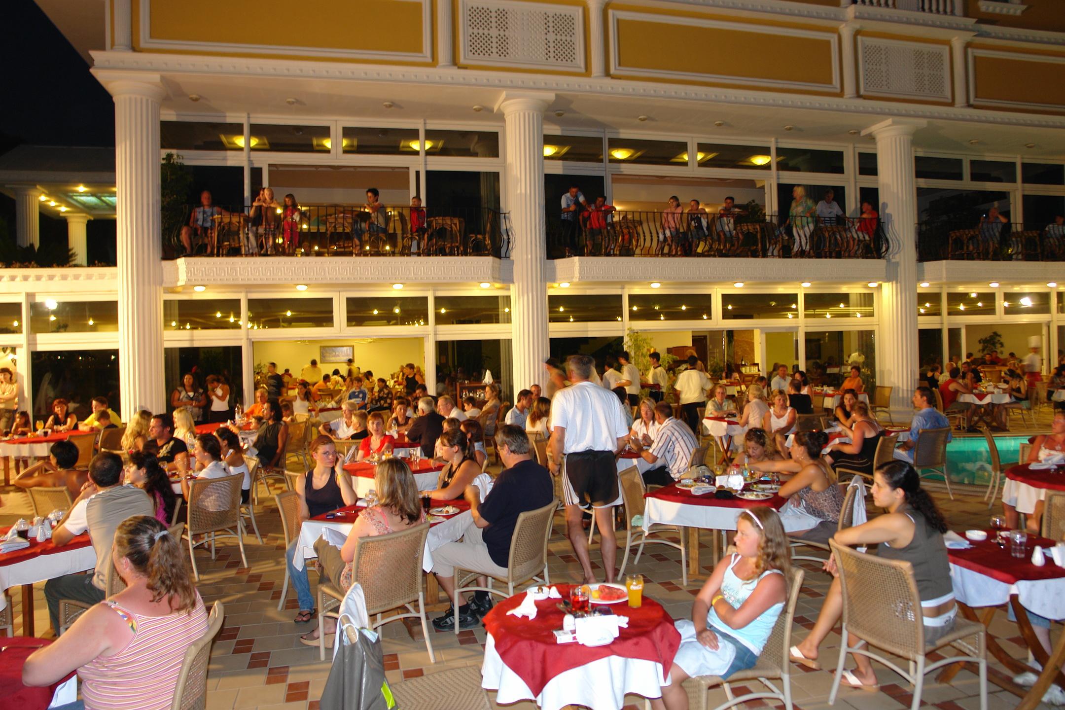 Antik Garden and Hotel Antik 10/11