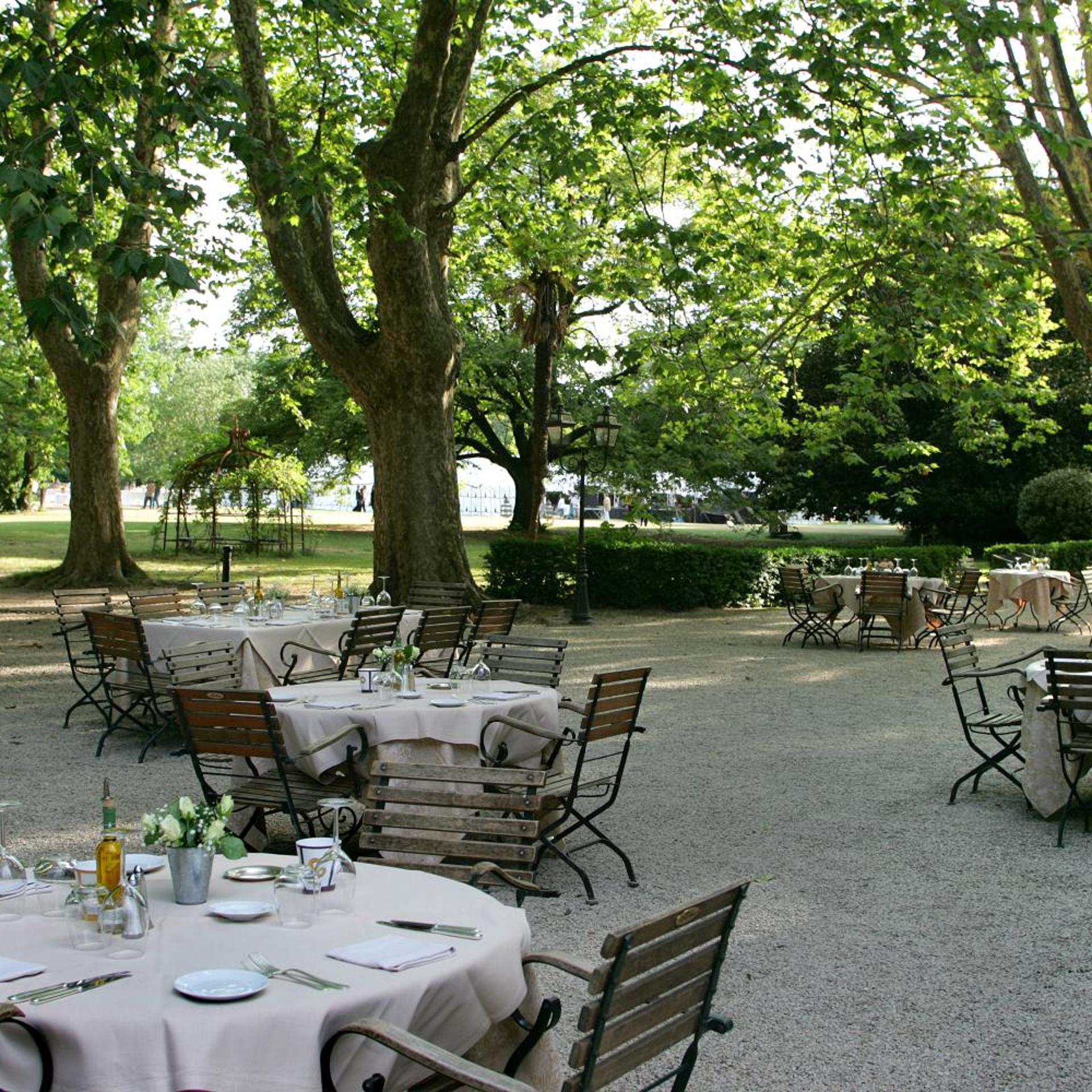 Chateau Des Alpilles 37/50