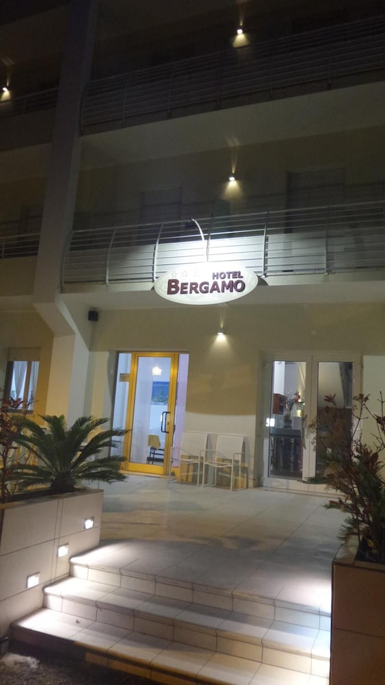 Bergamo Hotel 8/56