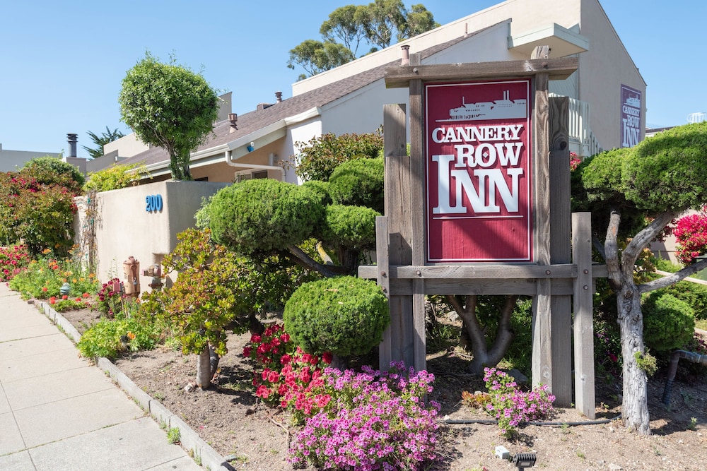 Cannery Row Inn 9/69