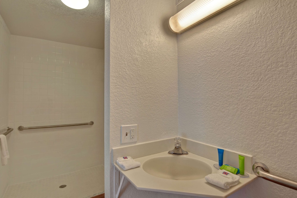 Motel6 Cocoa Beach, FL 27/61