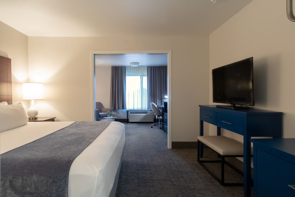 Oxford Suites Portland - Jantzen Beach 14/53