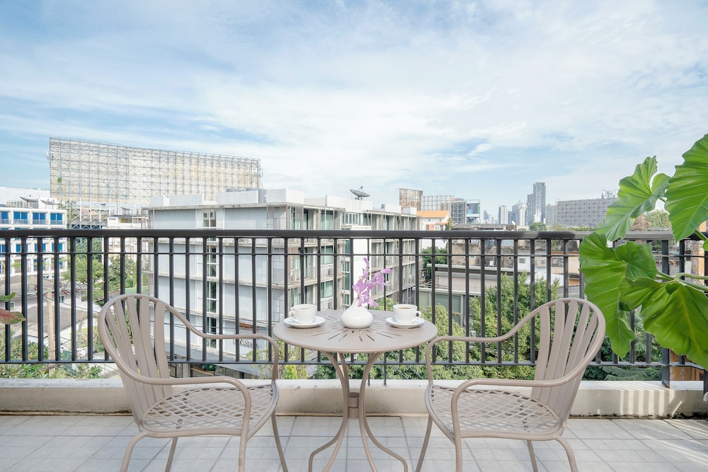 Hotel De Bangkok 6/61