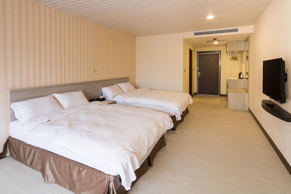 West Hotel 21/55