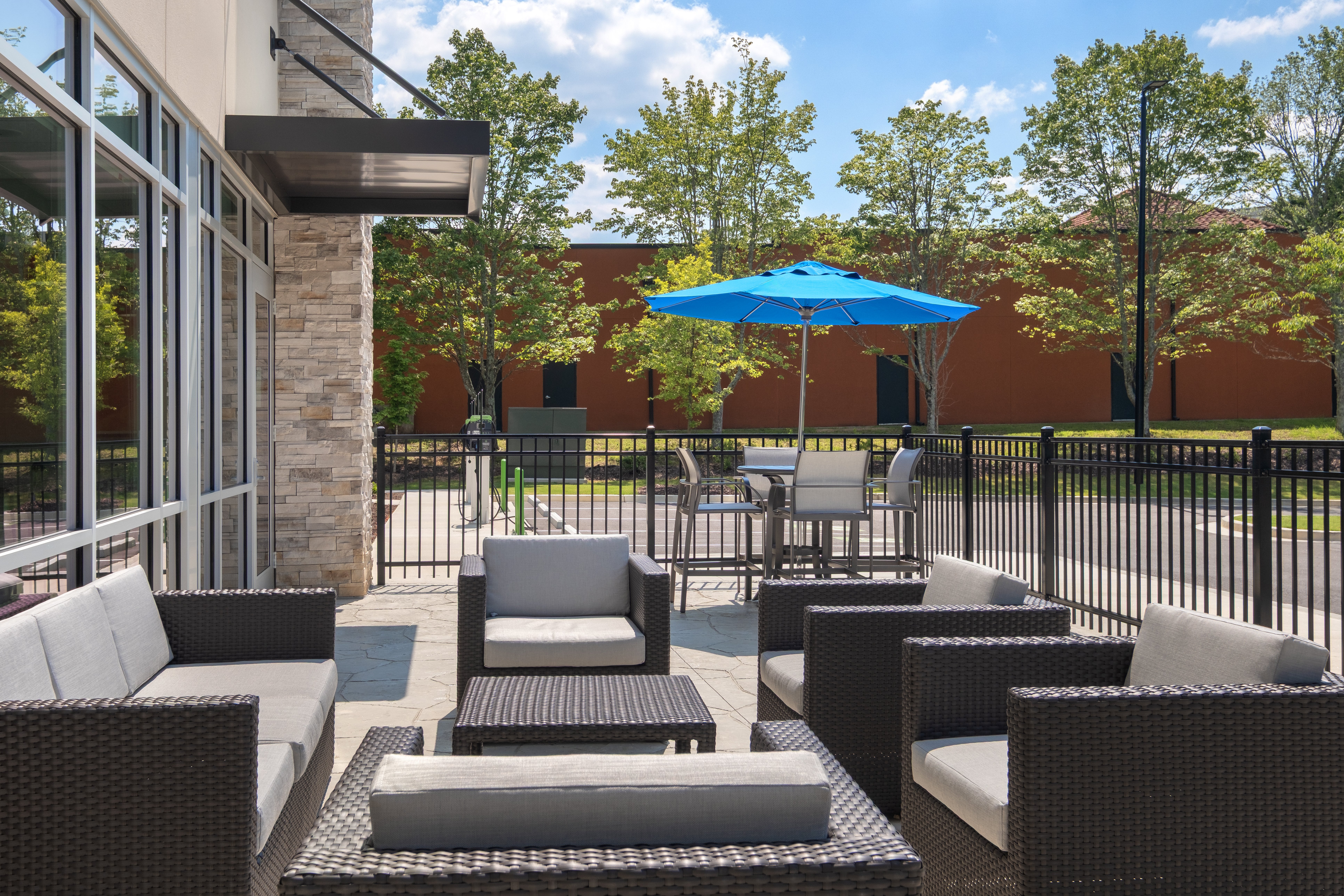 Holiday Inn Express & Suites BUFORD - MALL OF GEORGIA 38/50