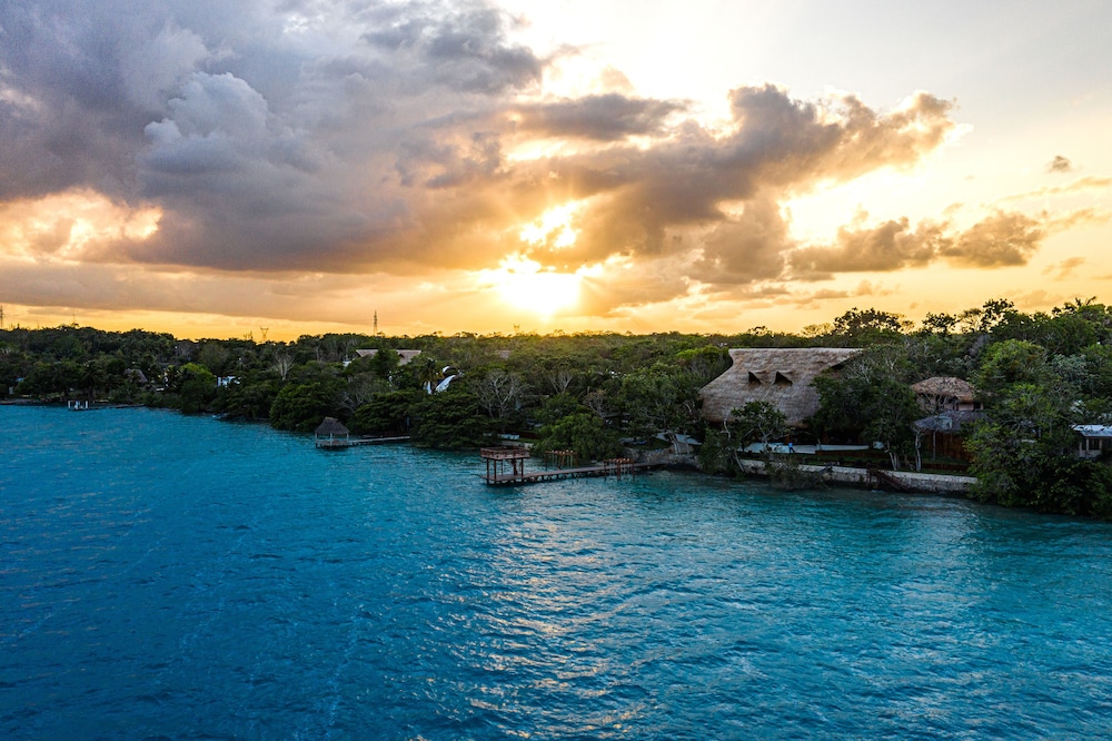 Mia Bacalar Luxury Resort and Spa 45/50