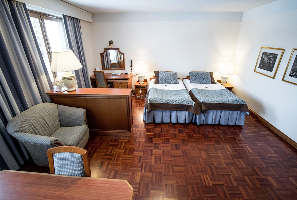 Hotel Vallonia 38/67