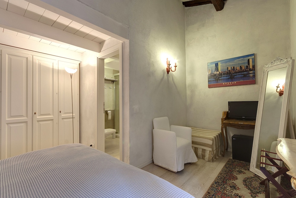 Lm Suite Spagna 43/44