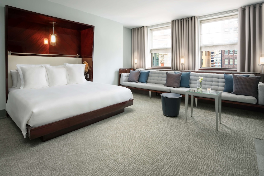 Royalton New York 15/48