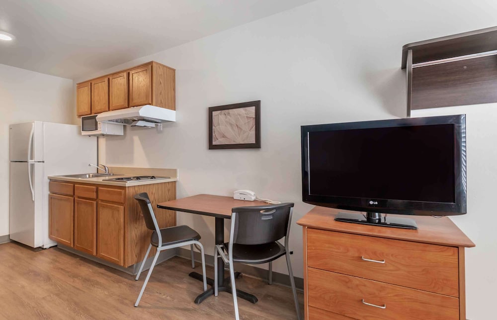 SUITE, 2 QUEEN BEDS